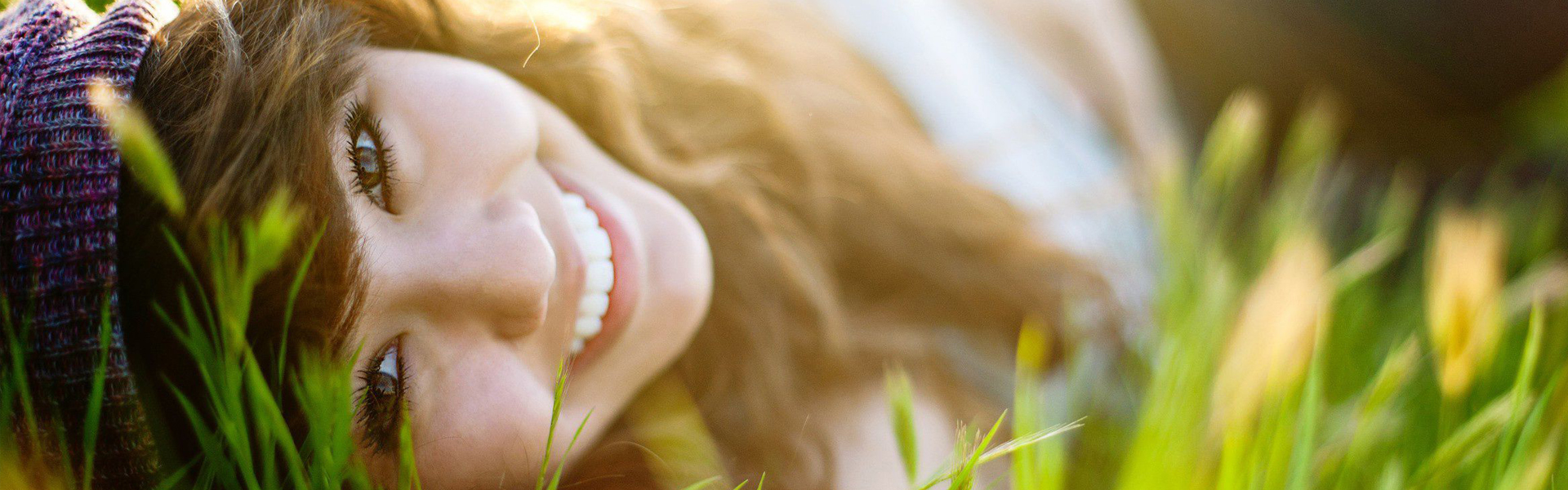 Picture of a happy female patient of Countrywide Plastic Surgery in Guadalajara, Mexico